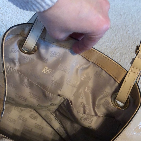 Purse - Picture 3 of 5